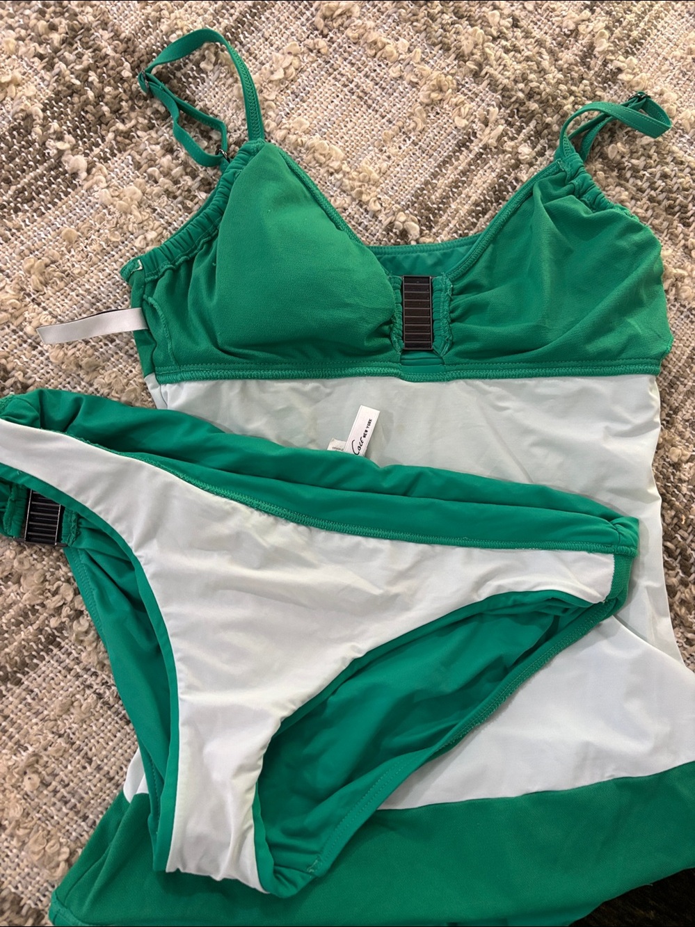 Kenneth Cole Green 2 Piece Ruched  Bikini Set Swimsuit Size M - Picture 15 of 16